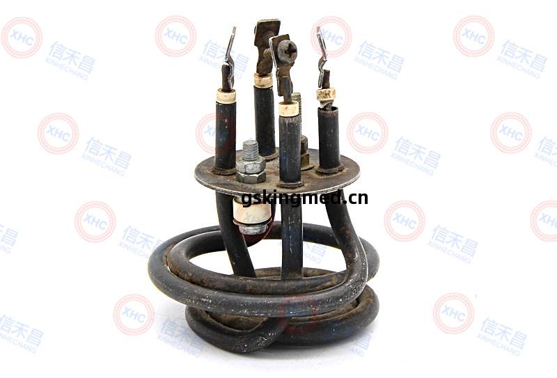 不(bu)銹(xiu)鋼(gang)發(fa)黑(hei)退火(huo)管