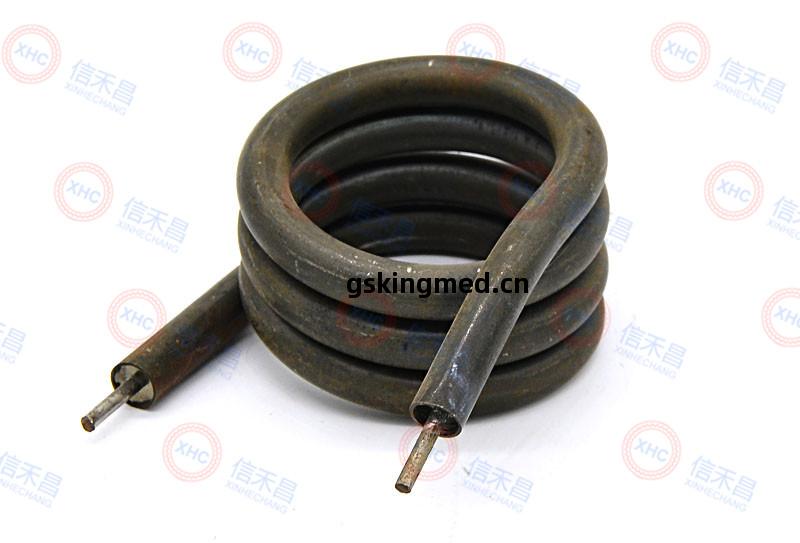 不(bu)銹(xiu)鋼(gang)發(fa)黑(hei)退火(huo)管