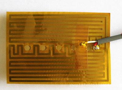 耐(nai)高溫(wen)美發(fa)設(she)備(bei)專(zhuan)用(yong)加熱片(pian)電(dian)熱(re)膜(mo)卷(juan)發(fa)棒發(fa)熱片(pian)